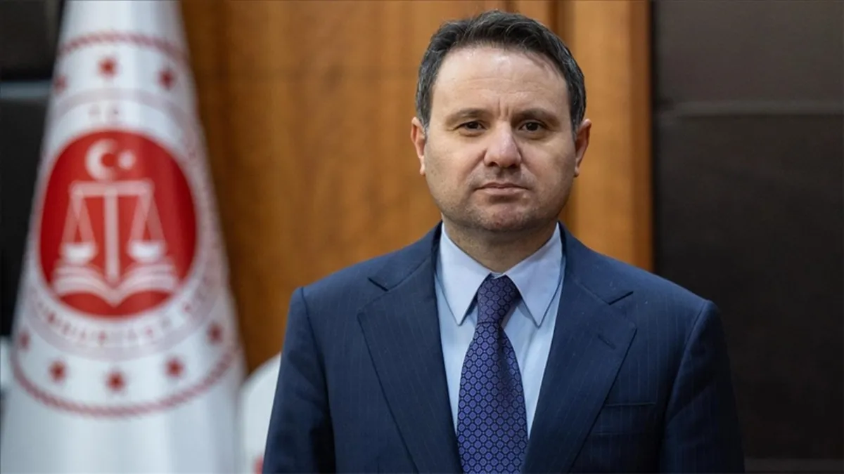 Bakan Gürlek duyurdu: Cezaevlerinde 26 milyon yayın erişimde, milyonlarca ödünç alındı Bakan Gürlek duyurdu: Cezaevlerinde 26 milyon yayın erişimde, milyonlarca ödünç alındı