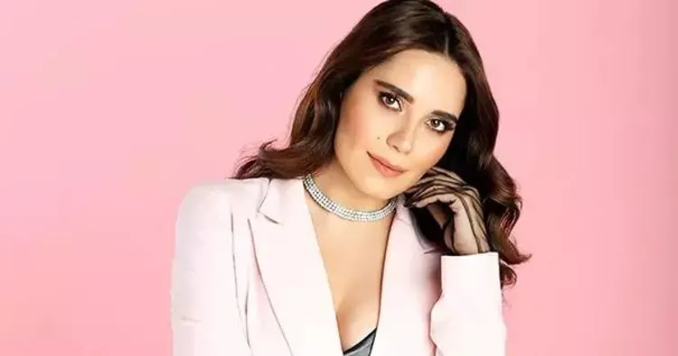 ‘Sevmekten vazgeçmeyenlerin şarkısı’