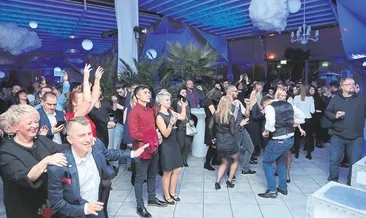 32’nci katta tanıtım