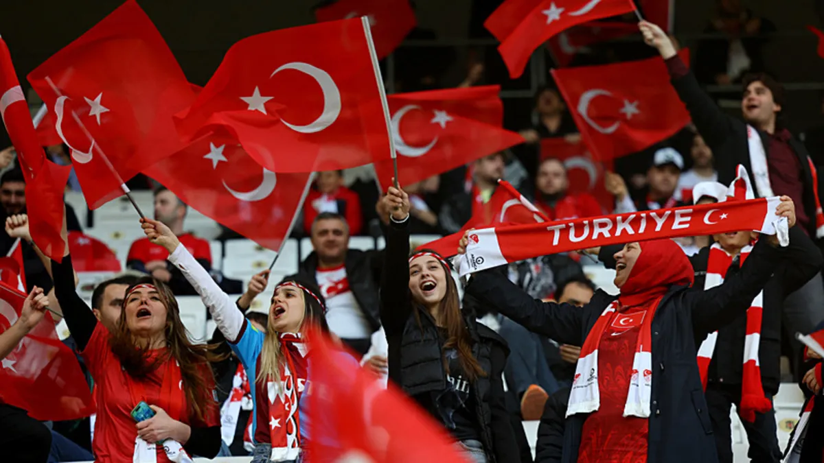 A Milli Futbol Takımı’nın Romanya maçına büyük ilgi! A Milli Futbol Takımı’nın Romanya maçına büyük ilgi!