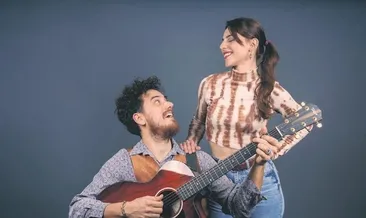 Evrencan Gündüz-Naz Özgülüş düeti