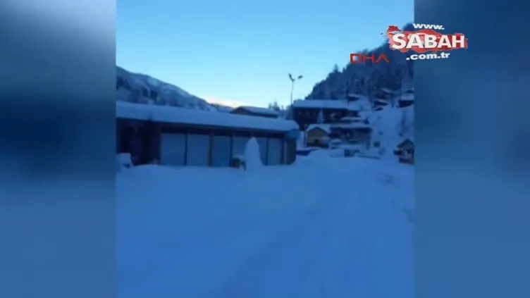 Ayder Yaylası beyaza büründü