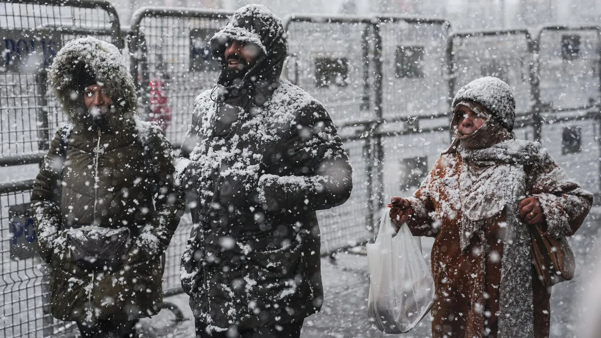 SON DAKİKA HAVA DURUMU UYARISI! Meteoroloji’den İstanbul dahil 40 il için kar alarmı! O tarihlerde yer gök beyaza bürünecek SON DAKİKA HAVA DURUMU UYARISI! Meteoroloji’den İstanbul dahil 40 il için kar alarmı! O tarihlerde yer gök beyaza bürünecek