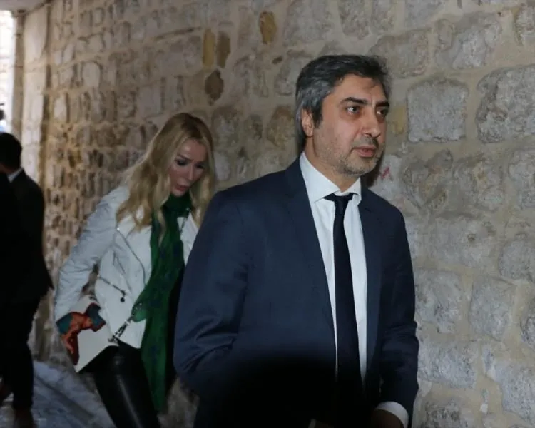 Cumhurbakanı ile beraber ünlü isimler sınıra akın etti