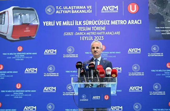 metroya-yerli-ve-milli-damgasi-raylara-iniyor-ilk-surucusuz-arac-olacak-1693563825161.jpg