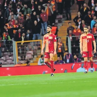 Galatasaray'dan kupaya veda