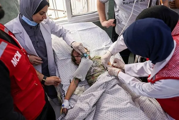 israilli-aktivistlerden-dikkat-ceken-sozler-bu-bir-gun-basimiza-gelecekti-1697438786908.jpg İsrailli aktivistlerden dikkat çeken sözler: Bu bir gün başımıza gelecekti!