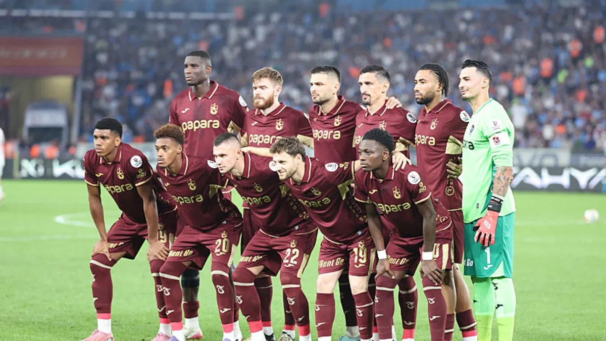 Trabzonspor'un konuğu Gaziantep FK! Bordo-mavililerin ilk 11'i belli oldu.