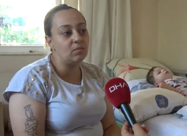 Türkiye Didem Gülmez'i konuşuyor: SMA hastası çocuğu için toplanan 3 milyon TL'yi böyle yemiş! - Galeri - Yaşam