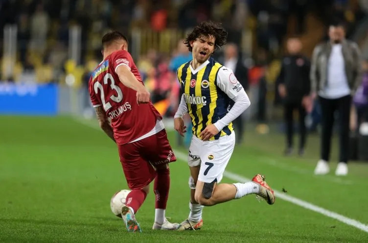 Son dakika Fenerbahçe haberi: Sivasspor o pozisyonda penaltı beklemişti! Erman Toroğlu son noktayı koydu