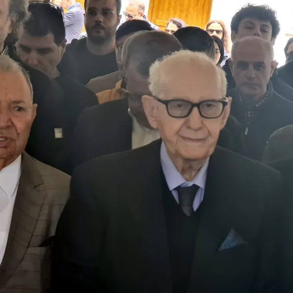 tff-onursal-baskani-senes-erzikin-aci-gunu-esi-dilek-erzik-son-yolculuguna-ugurlandi-1779555214390.jpg