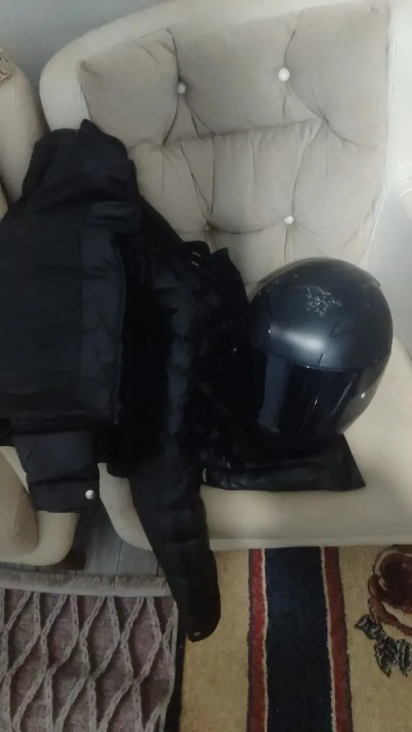 eyupsultanda-motosikletli-suphelilere-karsi-kararli-takip-polis-memuru-yaralandi-ekipler-takibi-birakmadi-1790278708704.jpg