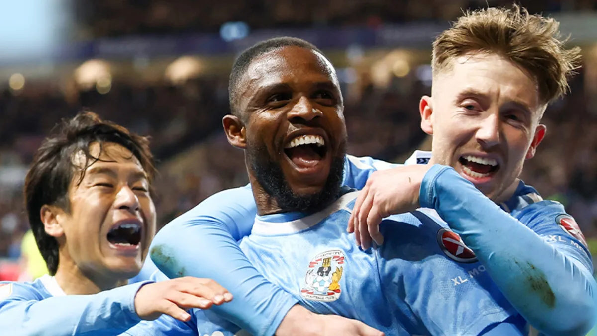 Coventry City, Premier Lig’e yükseldi!