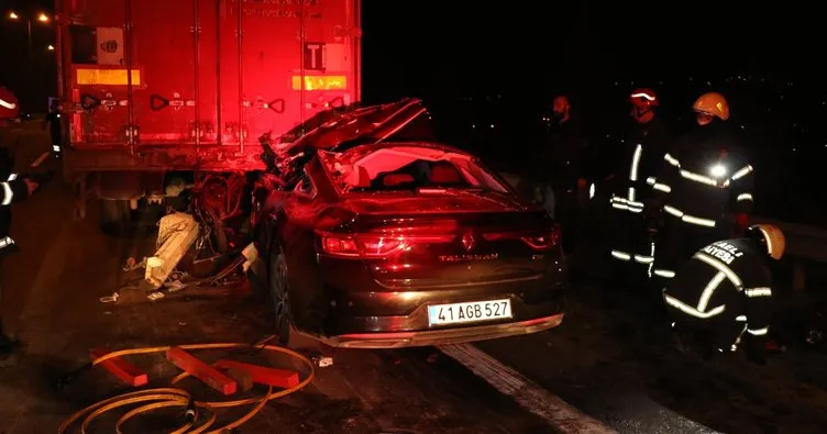 TIR’a arkadan çarptı: 1 ölü, 1 yaralı