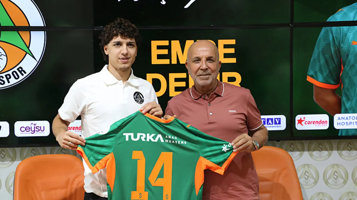 Alanyaspor, Emre Demir ile 3 yıllık sözleşme imzaladı!
