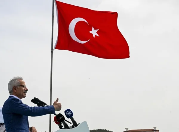 son-dakika-bolu-goynuk-cevre-yolu-hizmete-acildi-15-dakikalik-sehir-gecisi-4-dakikaya-dustu-1748178600469.jpg