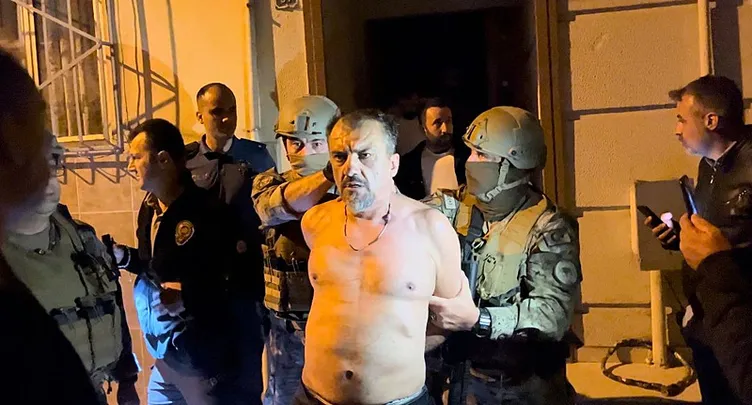 Eski boksör polise silah doğrulttu: Özel Harekat ekipleri operasyon düzenledi!