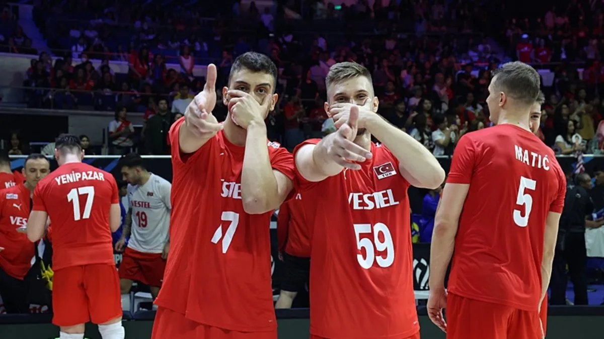 Filenin Efeleri Dünya Şampiyonası’nda 2’de 2 yaptı Filenin Efeleri Dünya Şampiyonası’nda 2’de 2 yaptı