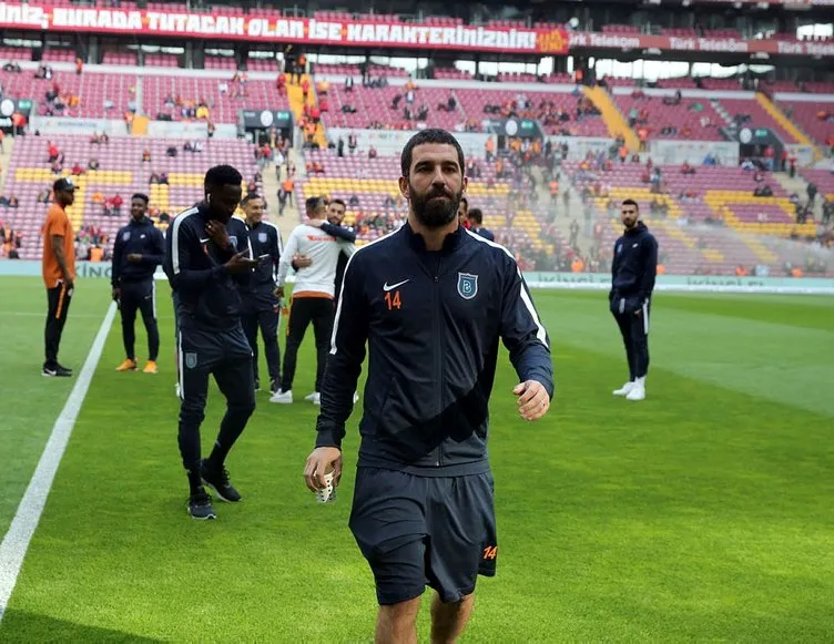 Flaş Arda Turan açıklaması Galatasaray’a gelmeyi kabul etti