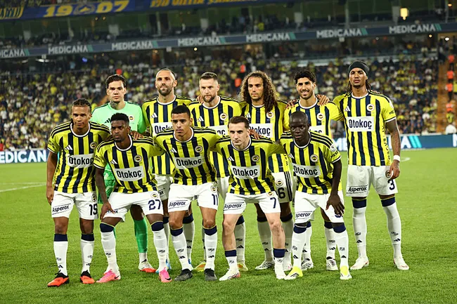 son-dakika-haberi-fenerbahce-konyasporu-4-golle-gecti-mason-greenwood-yildizlasti-1787431683114.jpeg