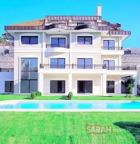 luks-evi-goz-doldurdu-nadide-sultanin-yesillikler-icindeki-yuvasi-cok-konusuldu-1759140862238.jpeg Lüks evi göz doldurdu! Nadide Sultan'ın yeşillikler içindeki yuvası çok konuşuldu!