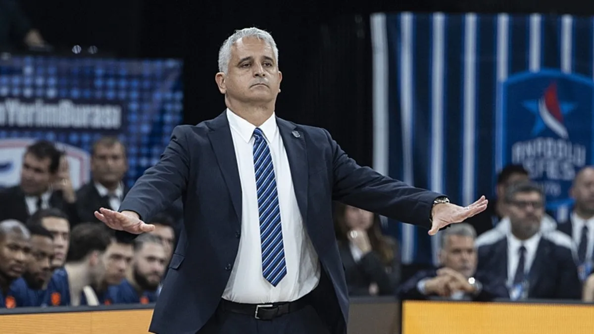 Igor Kokoskov: “Ufak ayrıntılar bu maçta belirleyici oldu” Igor Kokoskov: “Ufak ayrıntılar bu maçta belirleyici oldu”