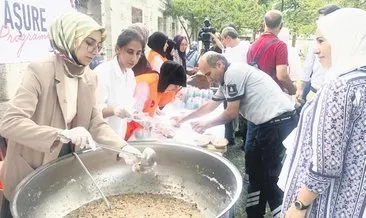 Genç KADEM’den Süleymaniye Camii’nde aşure ikramı #istanbul