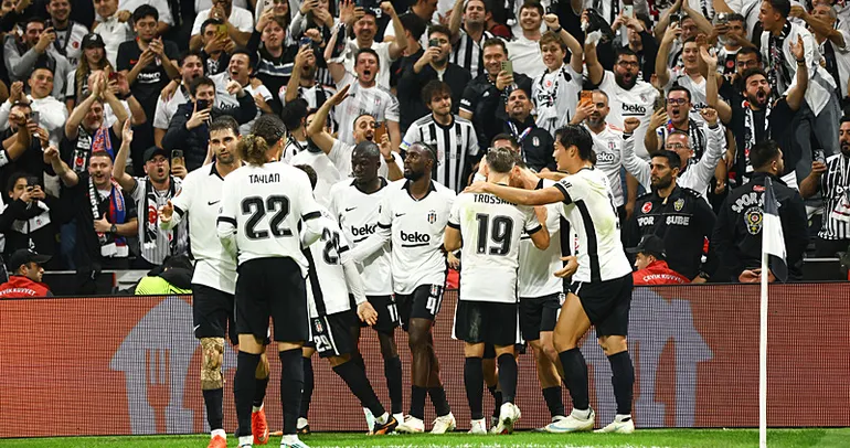 Beşiktaş’ta stoper tandemi değişiyor!