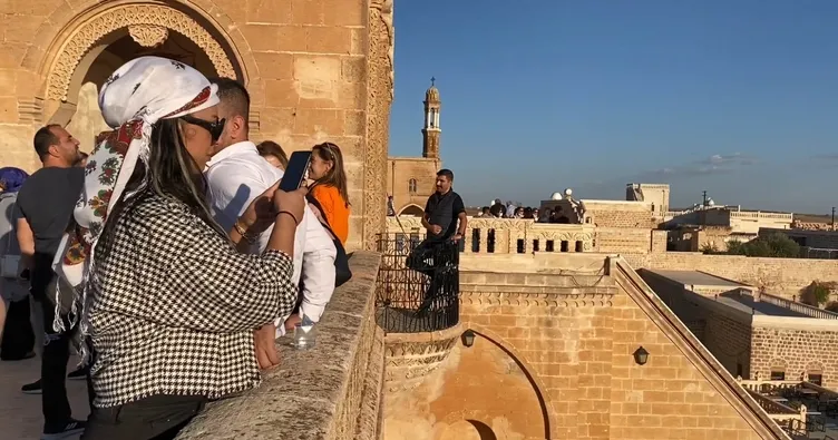 Medeniyetler şehri Midyat’a turist akını