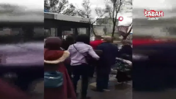 Ankara'da EGO otobüsünün şoförü trafikteki tartışmada aracı metrelerce sürükledi | Video