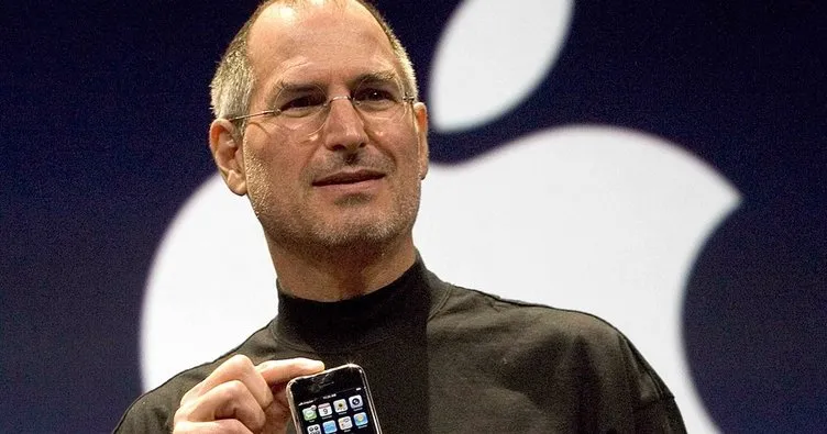 Steve Jobs’ın kartviziti rekor fiyata satıldı!