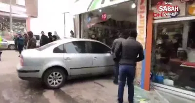 Otomobille züccaciye dükkanına girdi! | Video