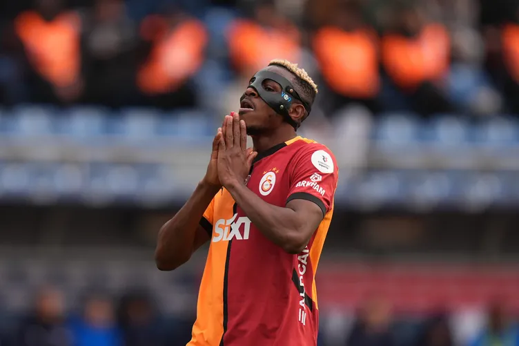 Son dakika haberi: Osimhen için transfer savaşı! Cimbom Nijeryalı yıldıza mesaj yolladı