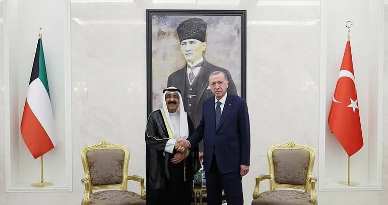 Kuveyt Emiri Ankara’da: Başkan Erdoğan karşıladı