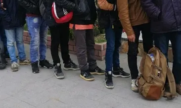 Düzensiz 31 göçmen sınır dışı edildi