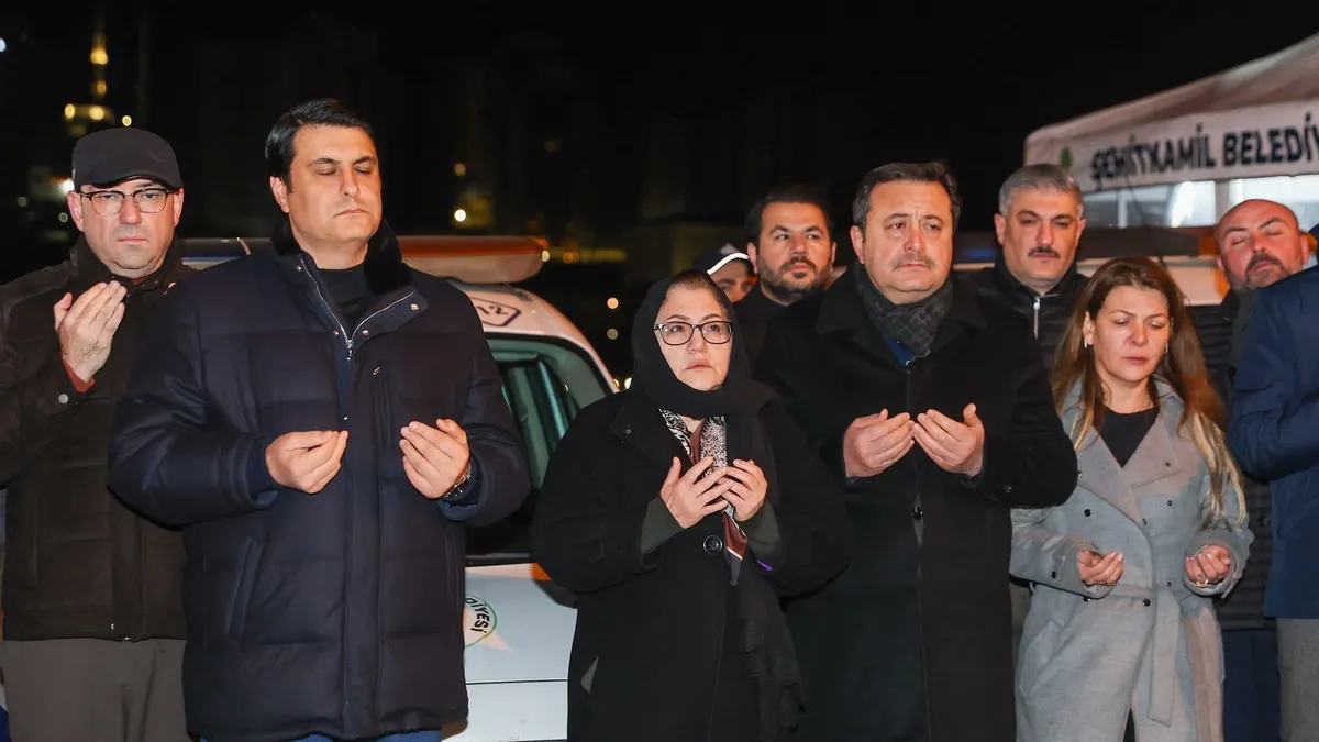 Gaziantep'te deprem şehitleri anıldı