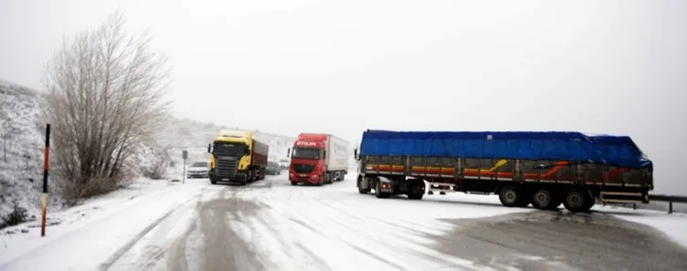 Tokat’ta kar yağışı ulaşımı aksattı