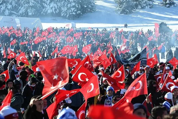Sarıkamış şehitlerini anma yürüyüşü