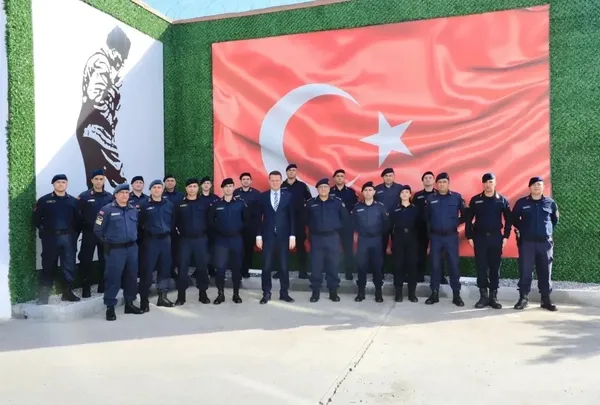 alanya-kaymakamindan-cezaevindeki-jandarma-personeline-tesekkur-belgesi-1737033912138.jpg