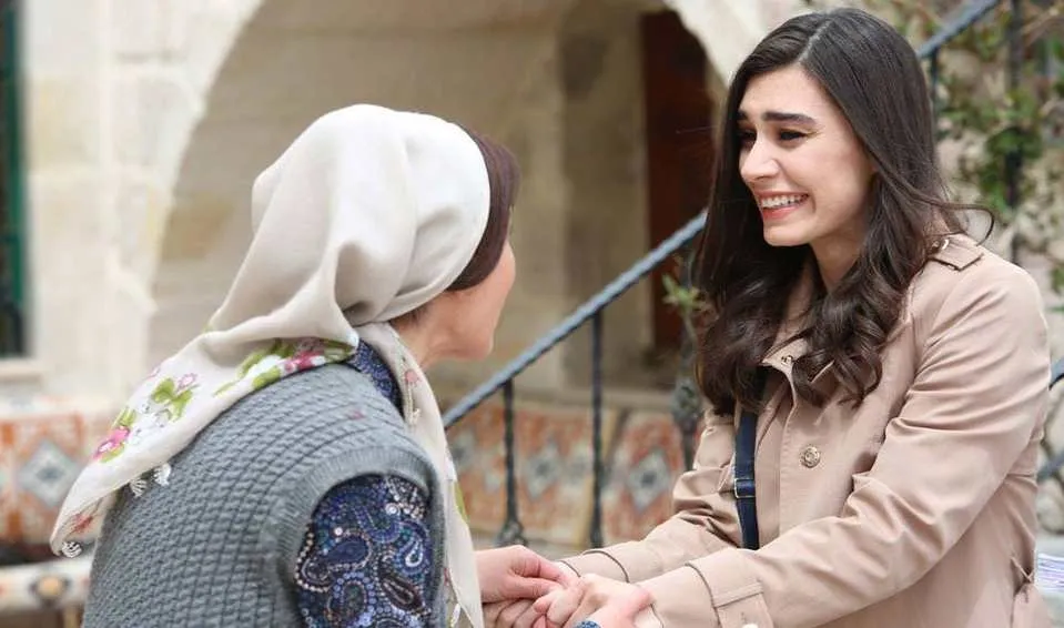 Aşk ve Mavi 25. son bölüm tamamı (tek parça olarak) full - Hemen izleyebilirsiniz!