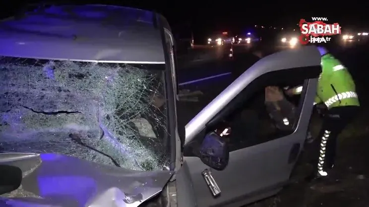 Tıra arkadan çarptı, metrelerce takla attı | Video