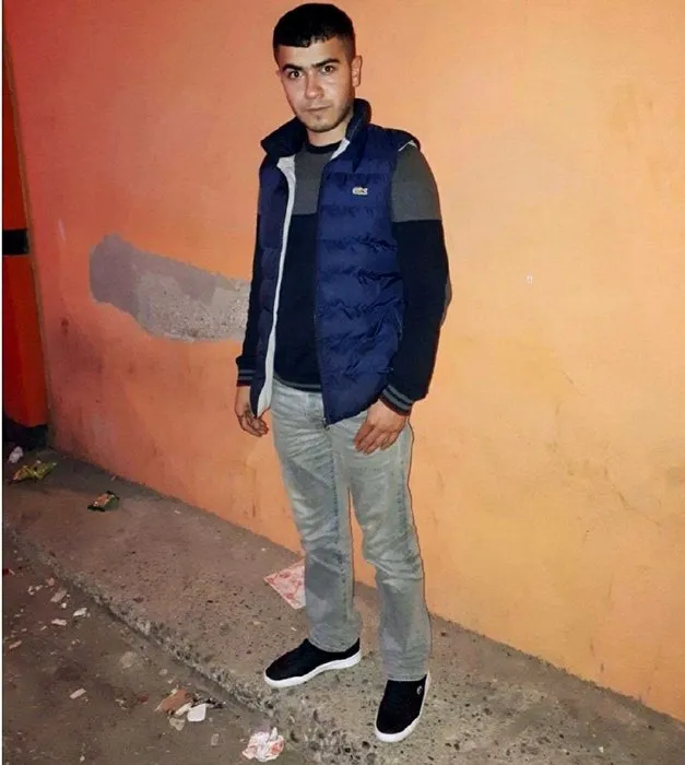 Adana’da kan donduran cinayet! Arkadaşını öldürüp akrabalarına ’öldürdüm’ yazılı mesaj attı