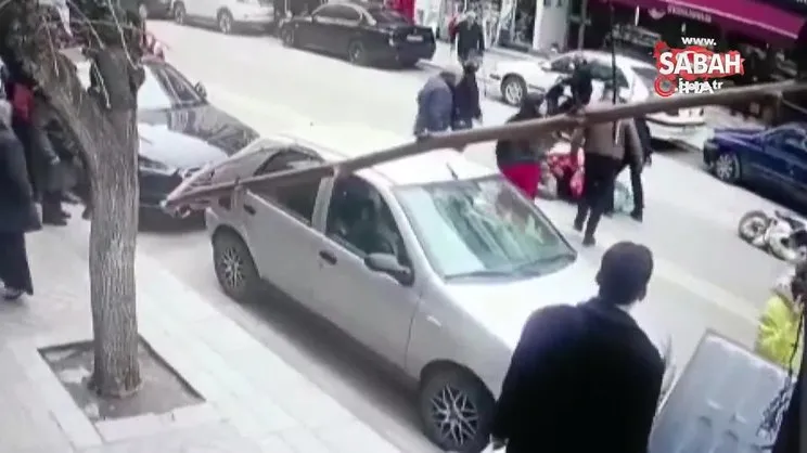 Motosikletini çalan hırsızı üstüne atlayarak yakaladı! O anlar kamerada | Video