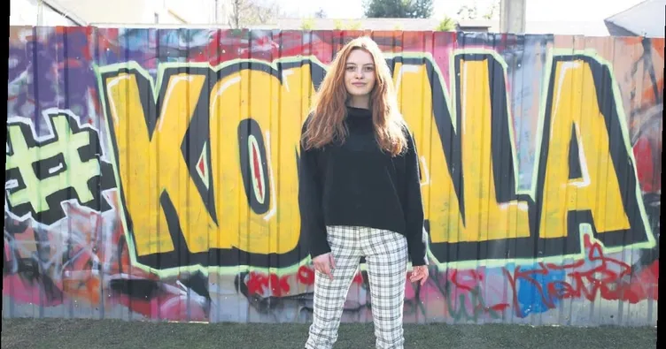 Melis platonik aşık!