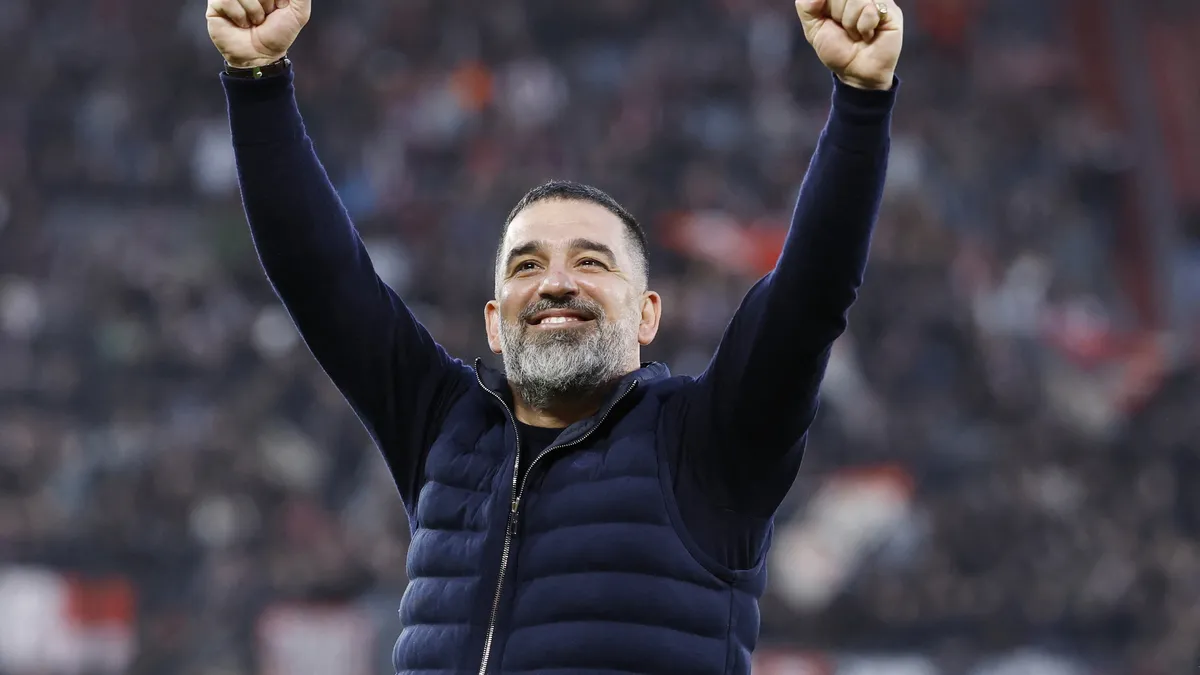 Arda Turan’dan tarihi başarı! Shakhtar Donetsk ile bir ilki başardı… – Galeri Arda Turan’dan tarihi başarı! Shakhtar Donetsk ile bir ilki başardı… – Galeri