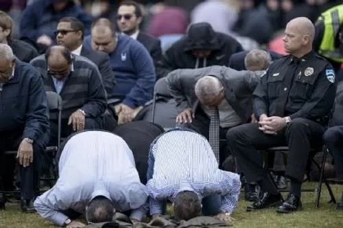 Öldürülen ABD’li Müslümanların cenaze namazı kılındı