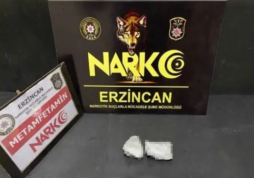 erzincanda-uyusturucu-operasyonu-7-supheli-yakalandi-1742718823184.jpg