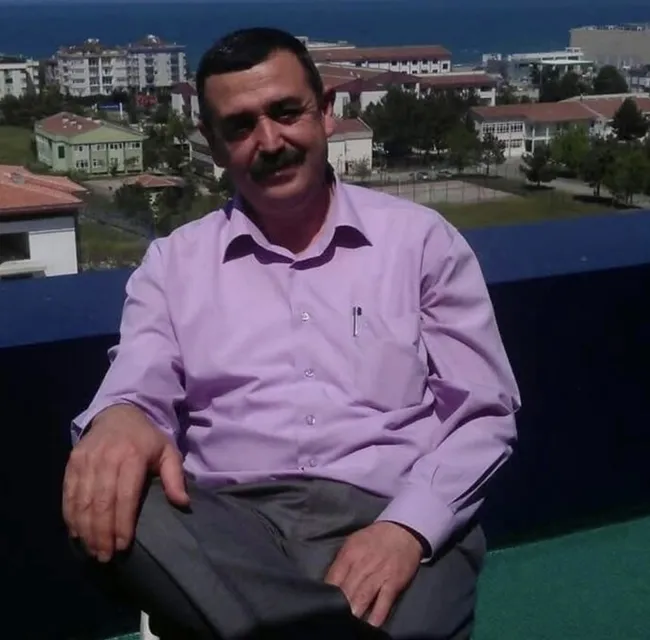 samsunda-kan-donduran-olay-babasini-oldurup-jandarmaya-teslim-oldu-1778534008813.jpg