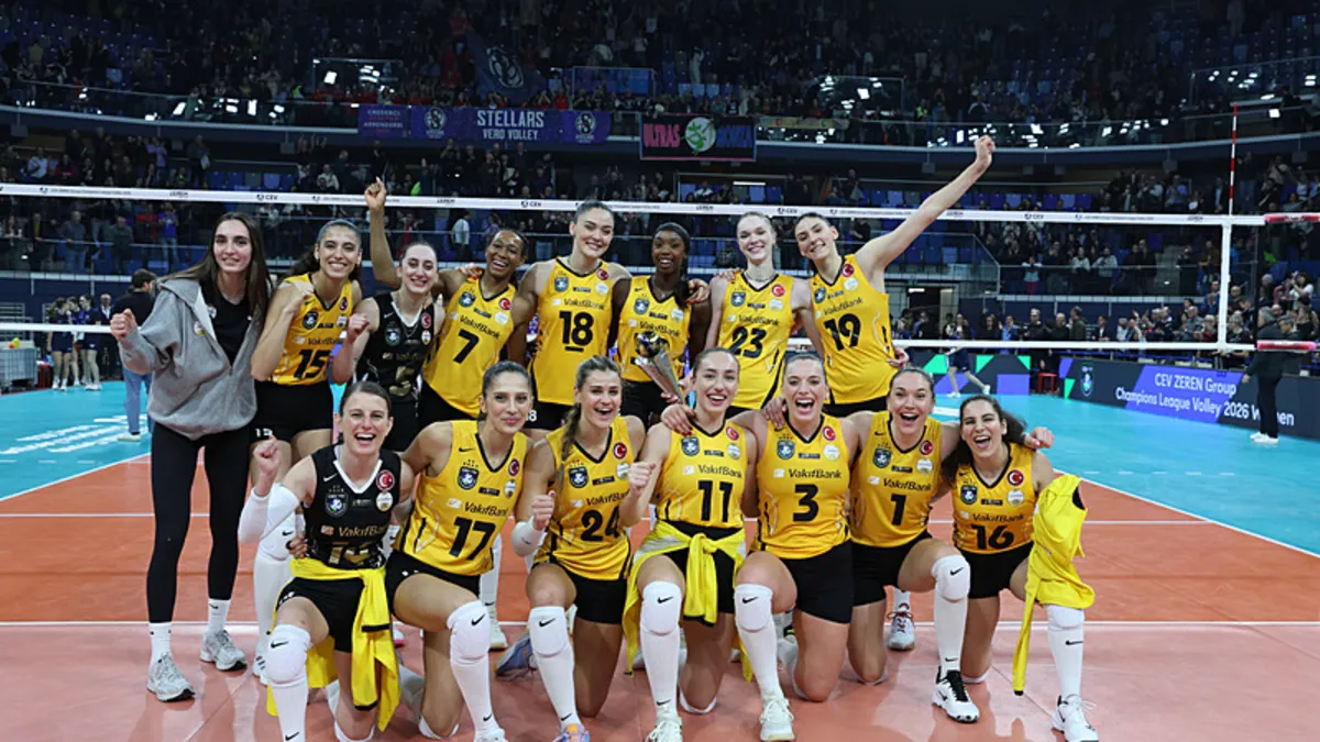 VakıfBank, seyircisi önünde Final-Four peşinde! VakıfBank, seyircisi önünde Final-Four peşinde!