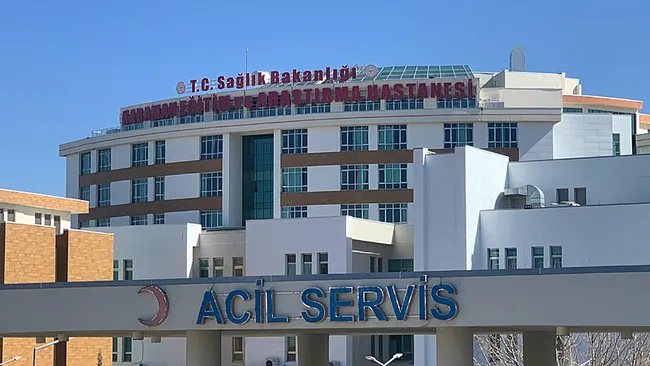 15-yasindaki-kiz-hastane-tuvaletinde-dusuk-yapti-1745247289468.jpeg
